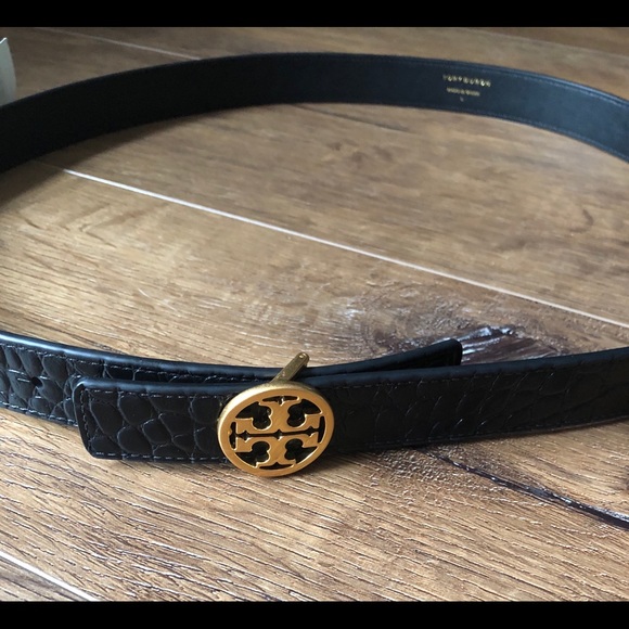 TORY BURCH-NWT Black Leather BELT